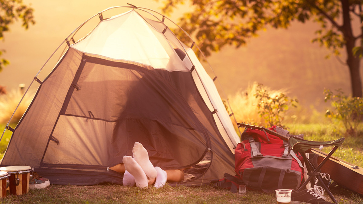 Coba Variasi Seks di Tenda, Camping Sex Ini! - KlikDokter