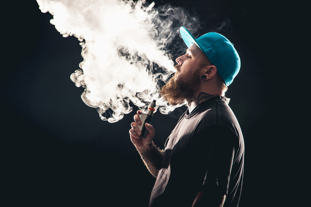 Kenali Bahaya Vape yang Mengandung Ekstasi bagi Kesehatan - KlikDokter